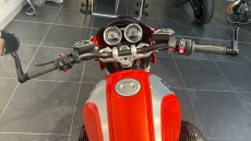 BMW R12 (24MY)